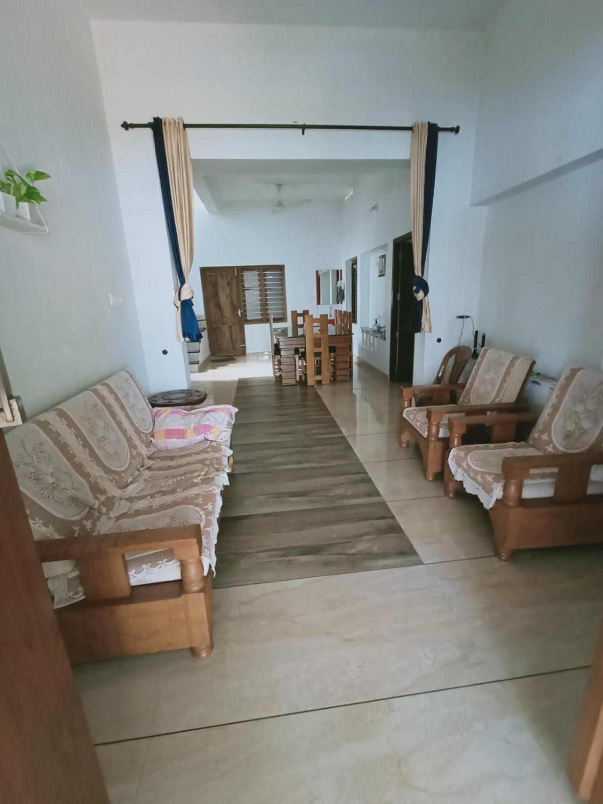 Green Island Homestay Riverside Kozhikode Exteriör bild
