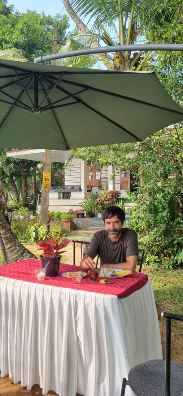 Green Island Homestay Riverside Kozhikode Exteriör bild