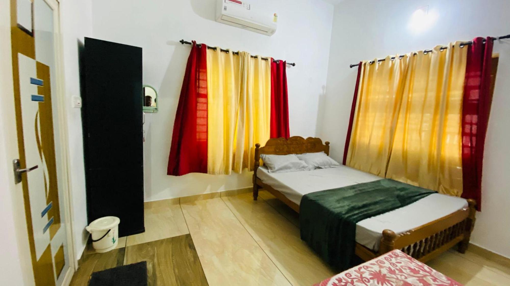 Green Island Homestay Riverside Kozhikode Exteriör bild
